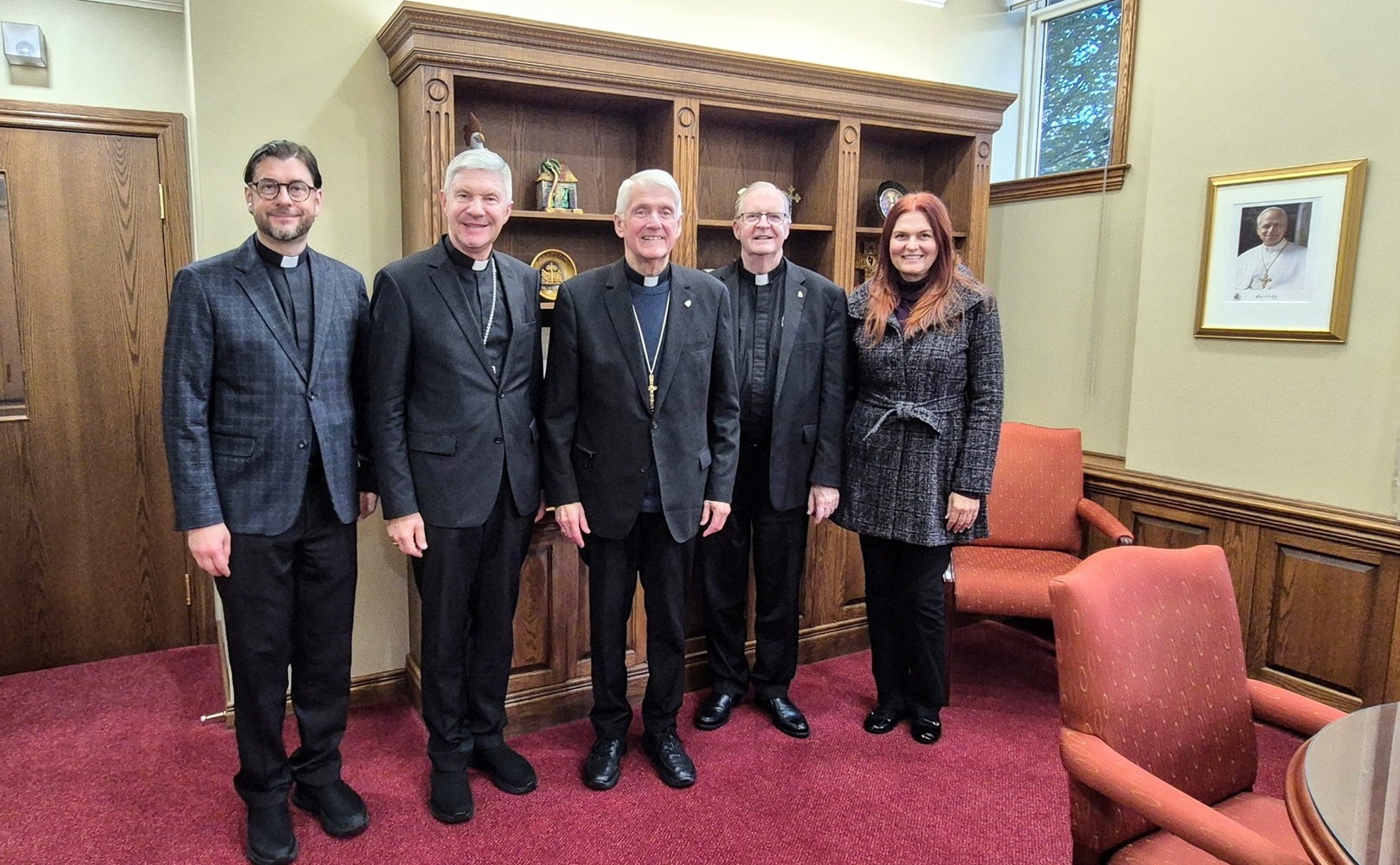 Lietuvių susitikimas su Hamiltono (Kanada) vyskupu David Douglas Crosby